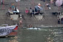 L'ablution dans le Gange