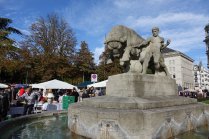 L' une des 1200 fontaines de Zurich